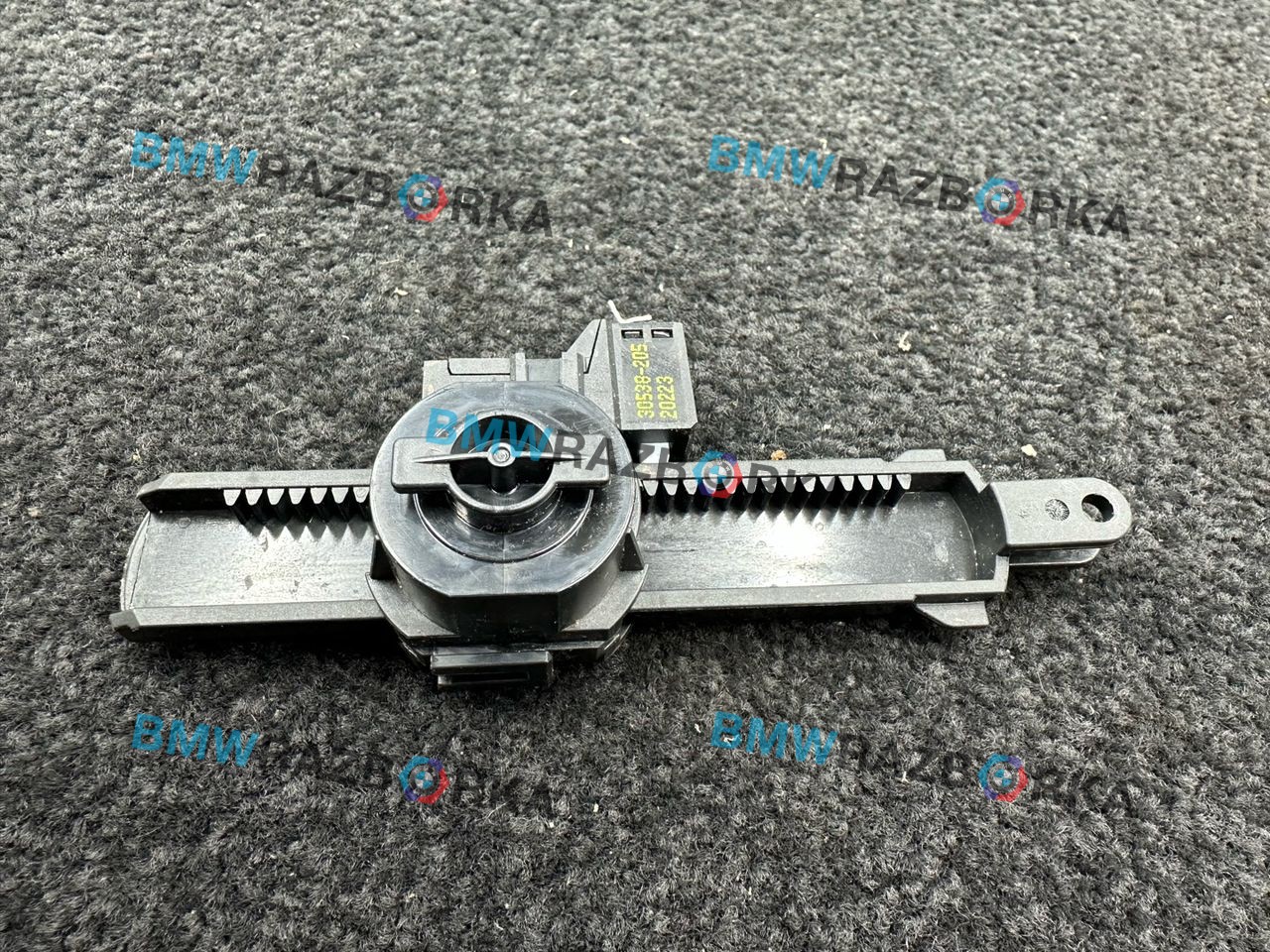 петля бардачка BMW X3 M F97 [рестайлинг] 2023, 3.0 л., S58B30A, бензин, внедорожник 5 дв., полный привод