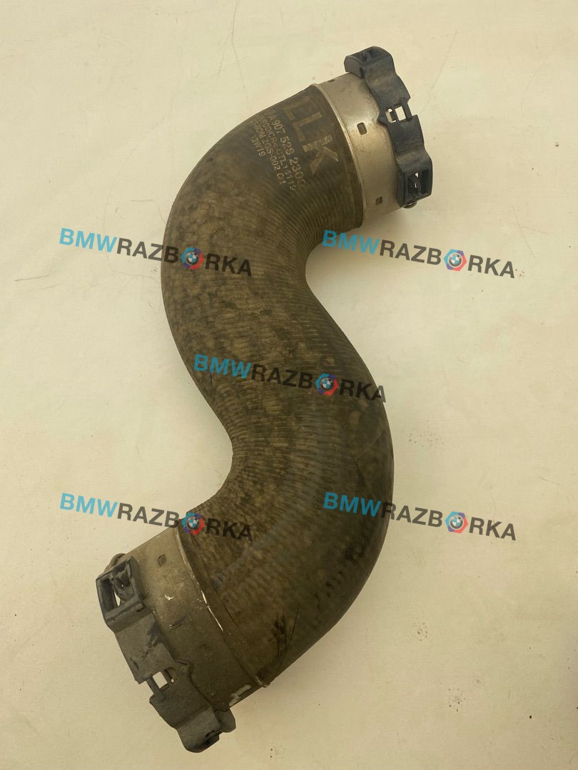 патрубок интеркулера Mercedes-Benz Sprinter W907/W910 W907 2020, 2.2 л., OM651 DE22LA, дизель, 6МКПП, 9147, микроавтобус, задний привод, правый руль, A9075282300, 9075282300