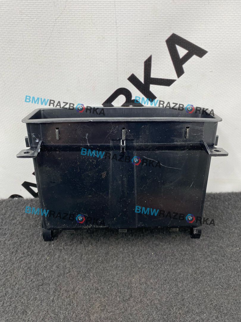 накладка на торпедо (консоль) BMW 7 серия G11/G12 G11 2017, 4.0 л., дизель, x03 rubin-metallic black, седан, полный привод, 9302185