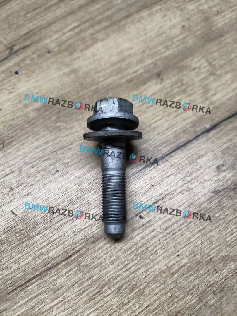 болт BMW 8 серия G14/G15 G15 2019, 4.0 л., дизель, купе, полный привод, 31106872063, 6872063