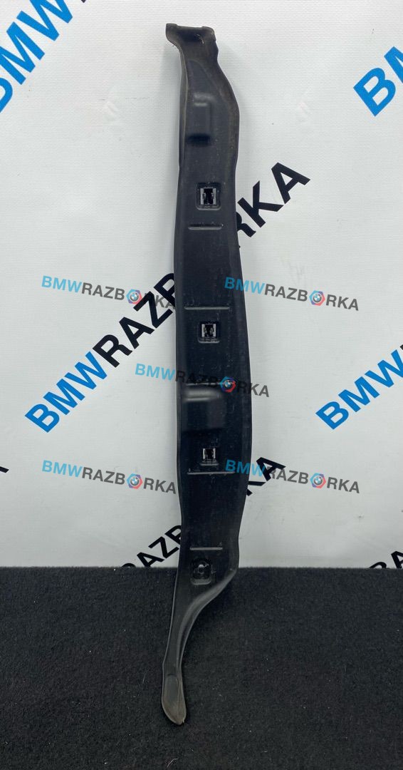 уплотнитель BMW 7 серия G11/G12 G11 2017, 4.0 л., дизель, x03 rubin-metallic black, седан, полный привод, 7330655