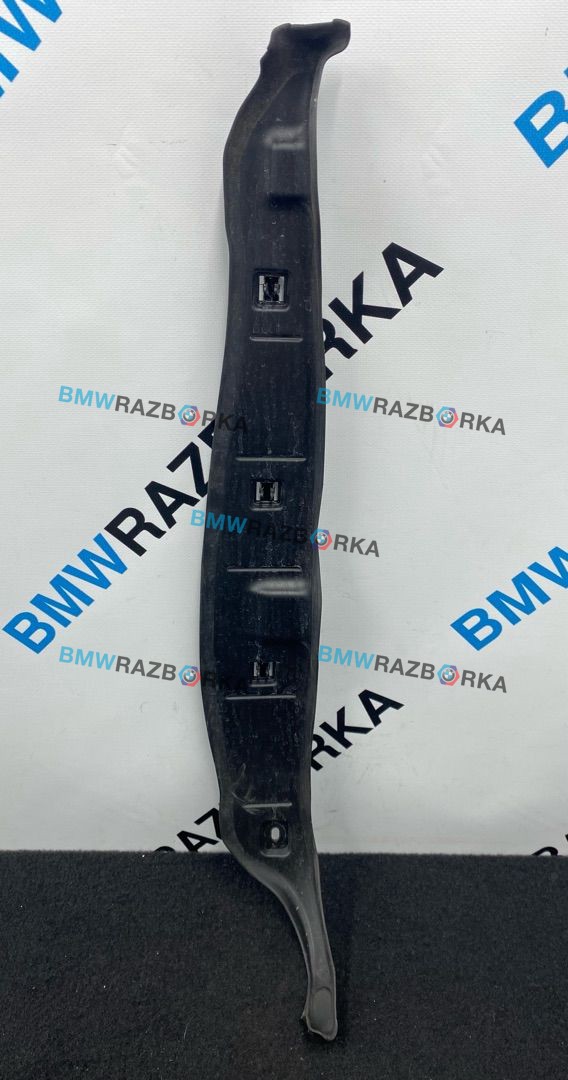 уплотнитель BMW 7 серия G11/G12 G11 2017, 4.0 л., дизель, x03 rubin-metallic black, седан, полный привод, 7330656
