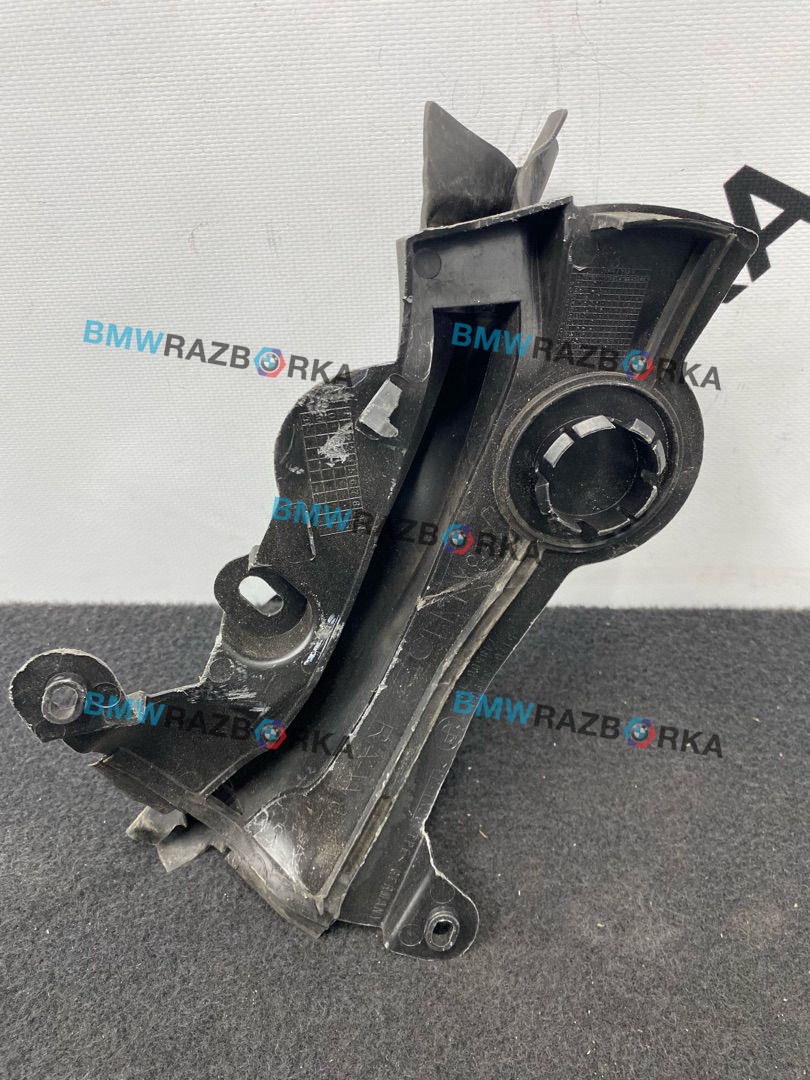 уплотнитель подкапотного пространства BMW 8 серия G14/G15 G15 2019, 4.0 л., дизель, купе, полный привод, 7349601