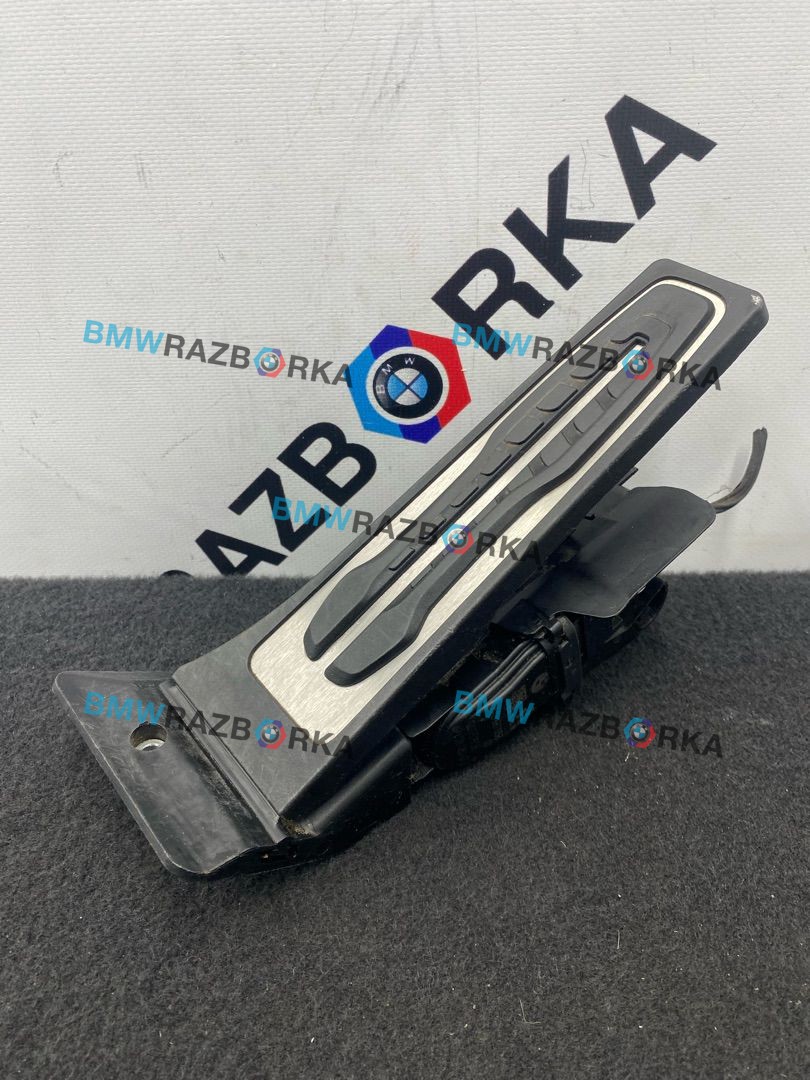 педаль BMW 8 серия G14/G15 G15 2019, 4.0 л., дизель, купе, полный привод, 35426871053, 6871053