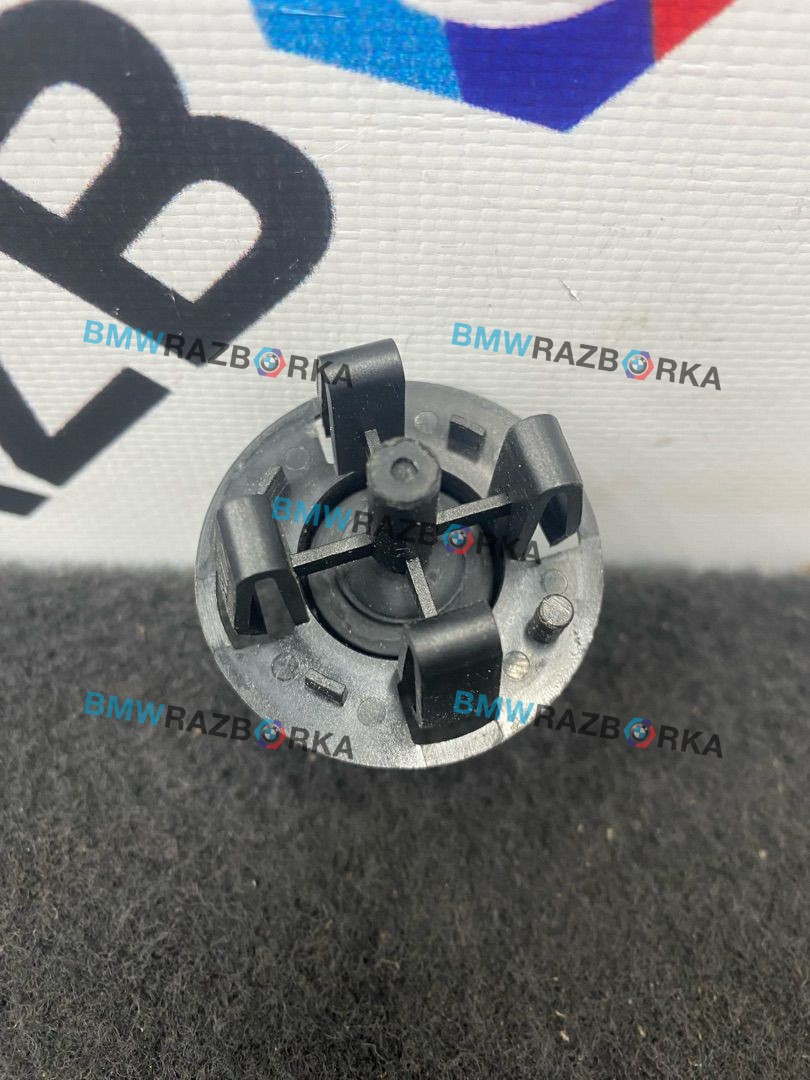 держатель капота BMW X5 G05 2019, 4.0 л., бензин, АКПП, a300, внедорожник 5 дв., полный привод, 7183752