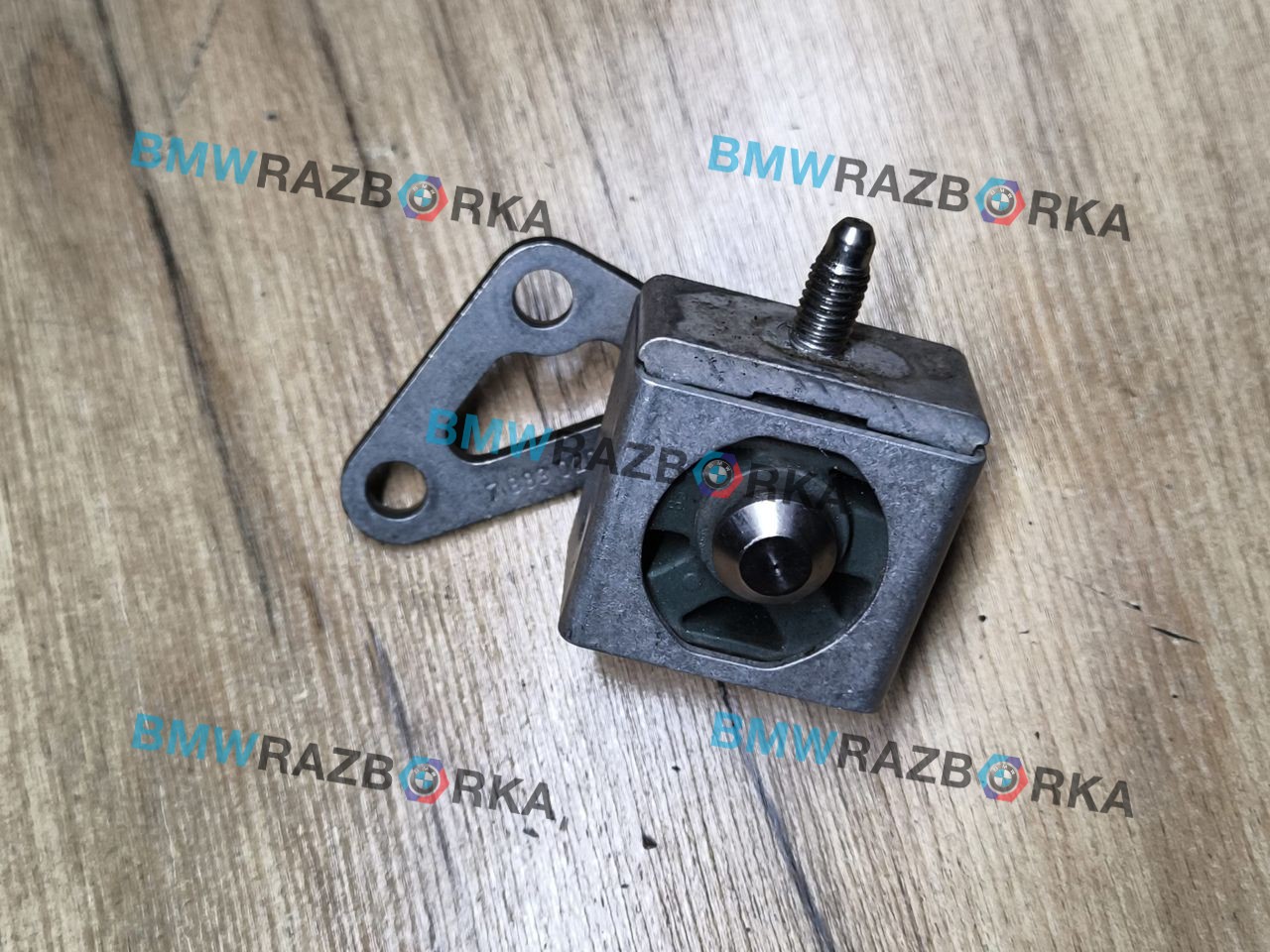 кронштейн глушителя BMW M3 G80/G81 G80 2023, 3.0 л., S58B30A, АКПП, седан, полный привод, 8632096, 7883020
