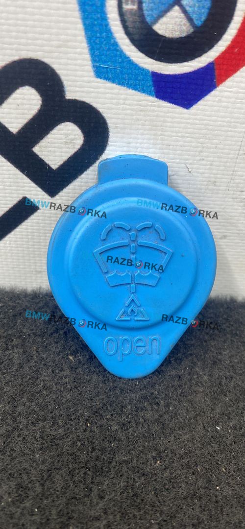 крышка бачка омывателя BMW M3 G80/G81 G80 2023, 3.0 л., S58B30A, АКПП, седан, полный привод, 7497093