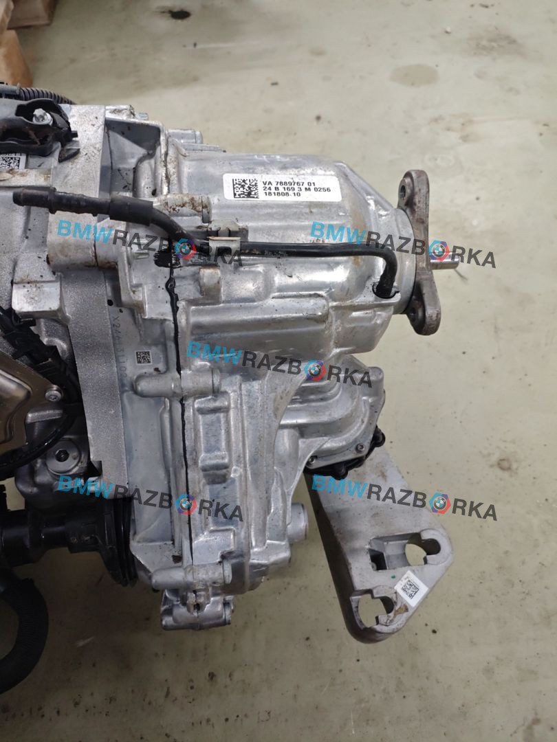 раздаточная коробка BMW X7 G07 [рестайлинг] G07 2024, 4.0 л., дизель, АКПП, 416, внедорожник 5 дв., полный привод, 7889767