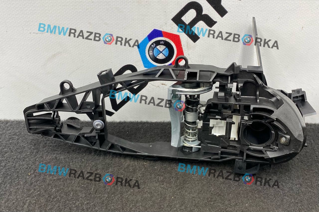 скелет ручки двери передней правой BMW X7 G07 [рестайлинг] G07 2024, 4.0 л., дизель, АКПП, 416, внедорожник 5 дв., полный привод, 9881776