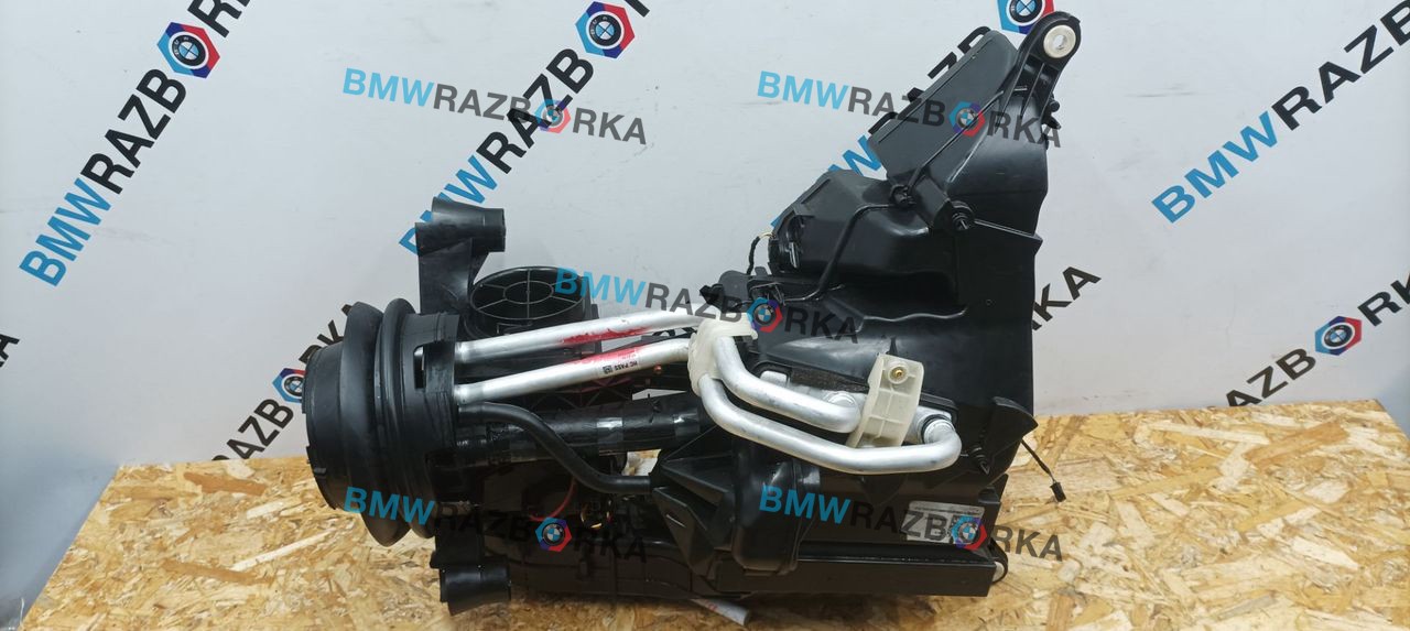 отопитель в сборе (печка) BMW X7 G07 [рестайлинг] G07 2024, 4.0 л., дизель, АКПП, 416, внедорожник 5 дв., полный привод, 6807233, 64116807233