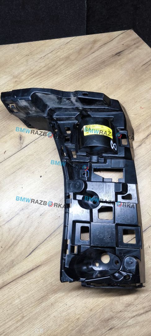 Крепление бампера заднего BMW X5 G05 [рестайлинг] G05 2024, 3.0 л., B57 D30 B, дизель, 416, полный привод, 8086291