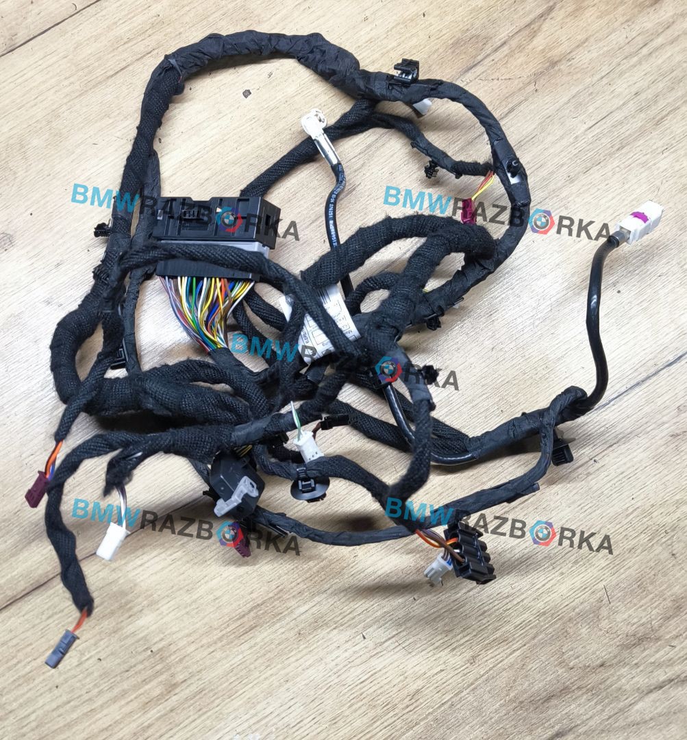 консоль салона BMW X5 G05 [рестайлинг] G05 2024, 3.0 л., B57 D30 B, дизель, 416, полный привод, 5A5B121