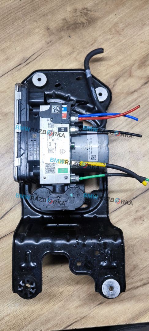 компрессор пневмоподвески BMW X5 G05 [рестайлинг] G05 2024, 3.0 л., B57 D30 B, дизель, 416, полный привод, 5A70699