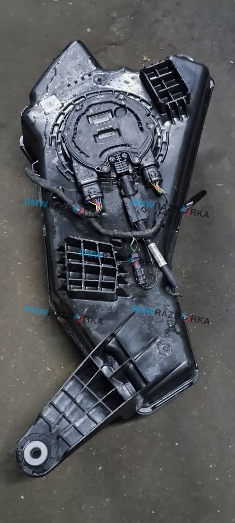 бак AdBlue (мочевины) BMW X5 G05 [рестайлинг] G05 2024, 3.0 л., B57 D30 B, дизель, 416, полный привод, 8740279, 9488143