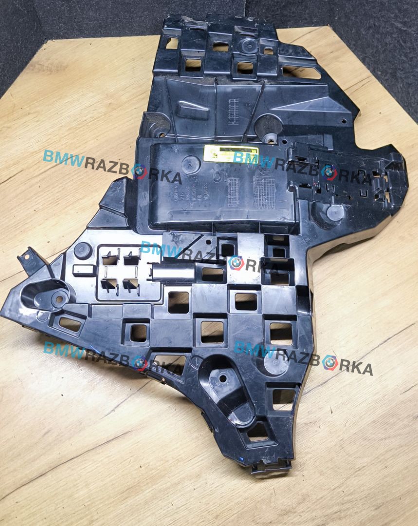 Крепление бампера заднего BMW X5 G05 [рестайлинг] G05 2024, 3.0 л., B57 D30 B, дизель, 416, полный привод, 8085646