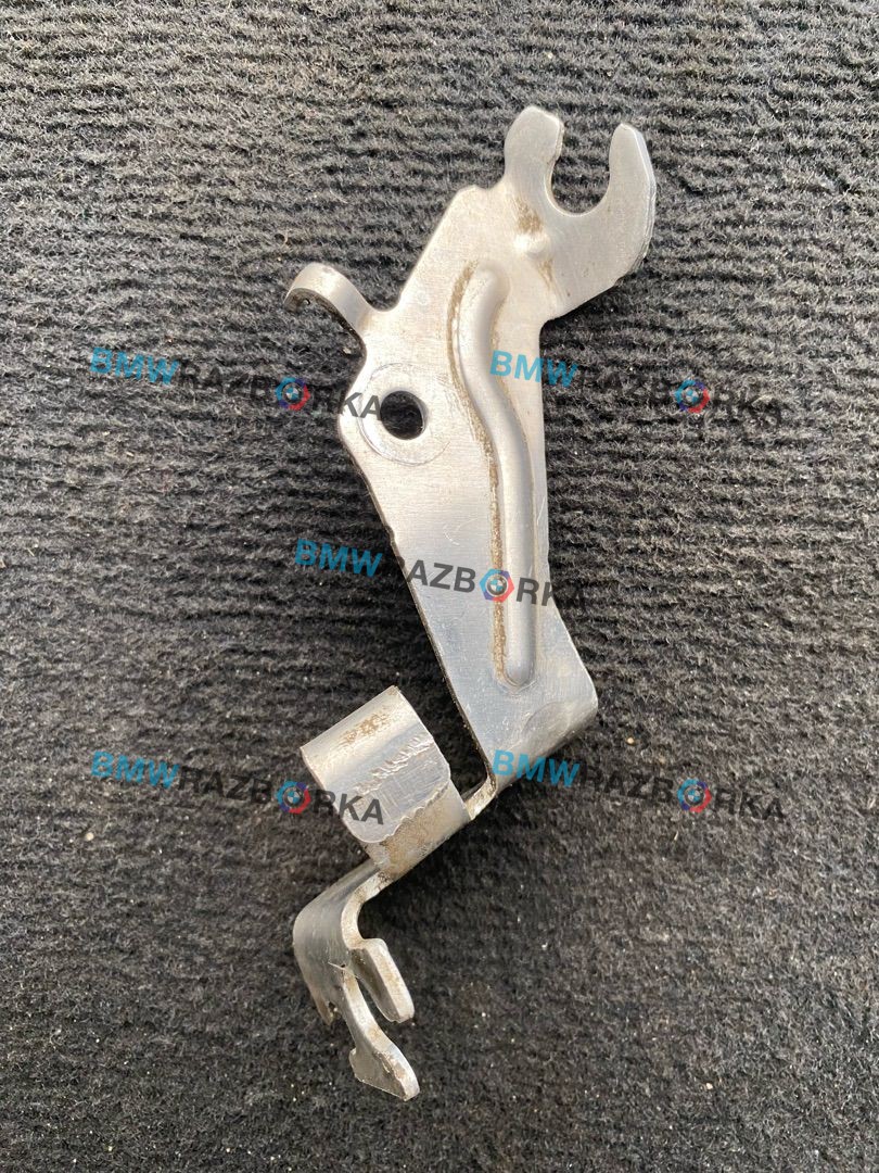 держатель тормозного шланга BMW X5 G05 [рестайлинг] G05 2024, 3.0 л., B57 D30 B, дизель, АКПП, 475, внедорожник 5 дв., полный привод, правый руль, 8847996