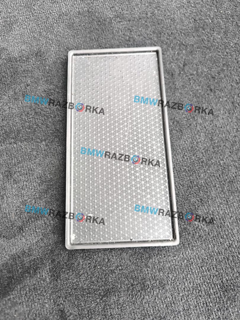 подлокотник BMW 1 серия F40 2023, 1.5 л., B37 C15 A, дизель, skyscraper grau metallic (c4w), хетчбэк 5 дв., передний привод, 6823571, 51166823571