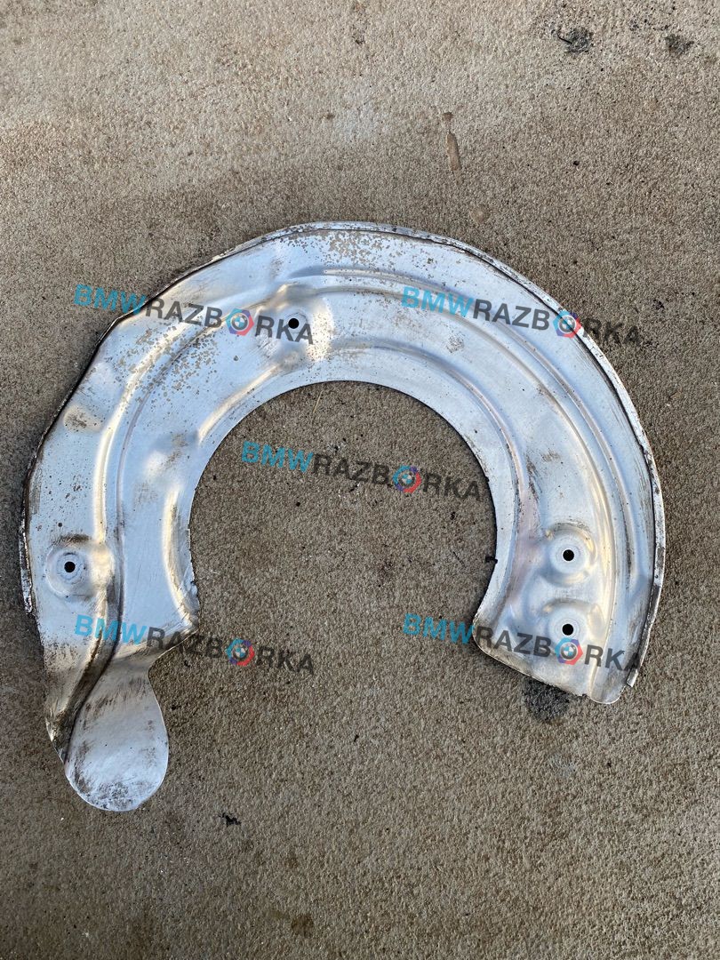 защитный кожух тормозного механизма BMW X5 G05 [рестайлинг] G05 2024, 3.0 л., B57 D30 B, дизель, АКПП, 475, внедорожник 5 дв., полный привод, правый руль, 6871904