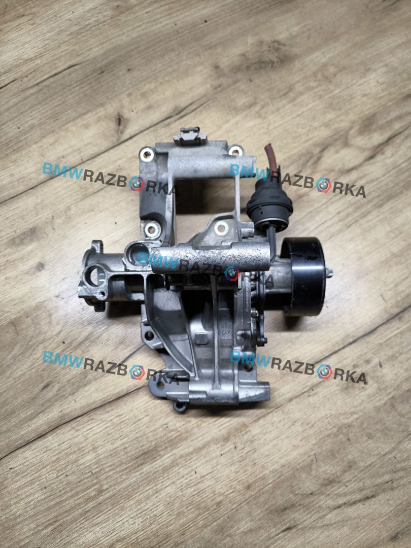 помпа BMW 4 серия G22/G23 G22 2021, 2.0 л., B47 D20 B, дизель, 8593269