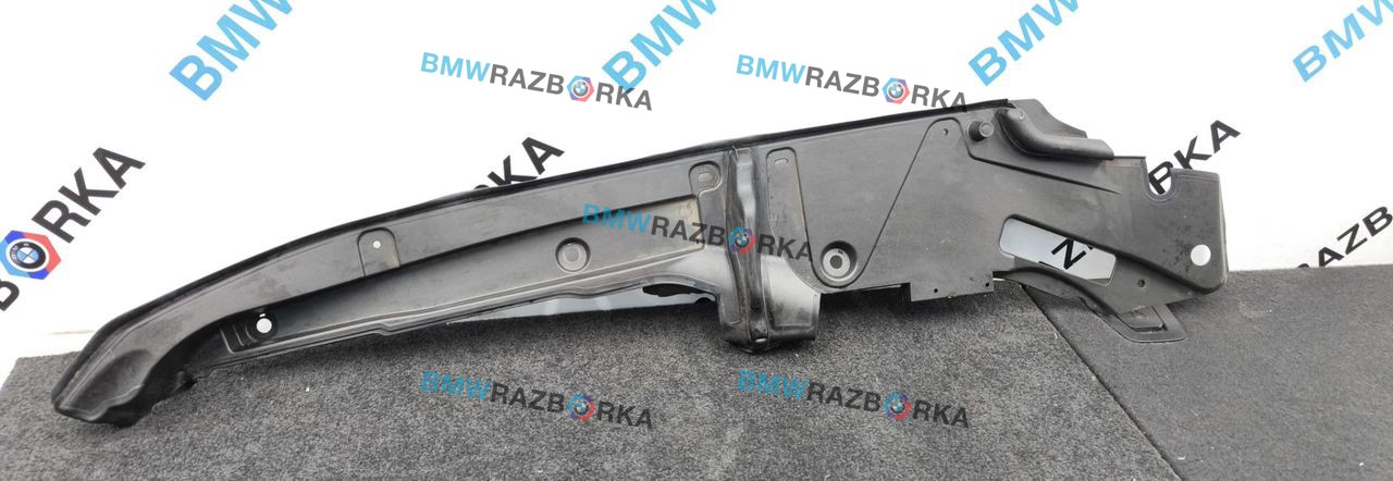 уплотнитель BMW i5 G60 2024, электро, АКПП, c4p brooklyn grau metallic, седан, задний привод, 51745A01593, 5A01593