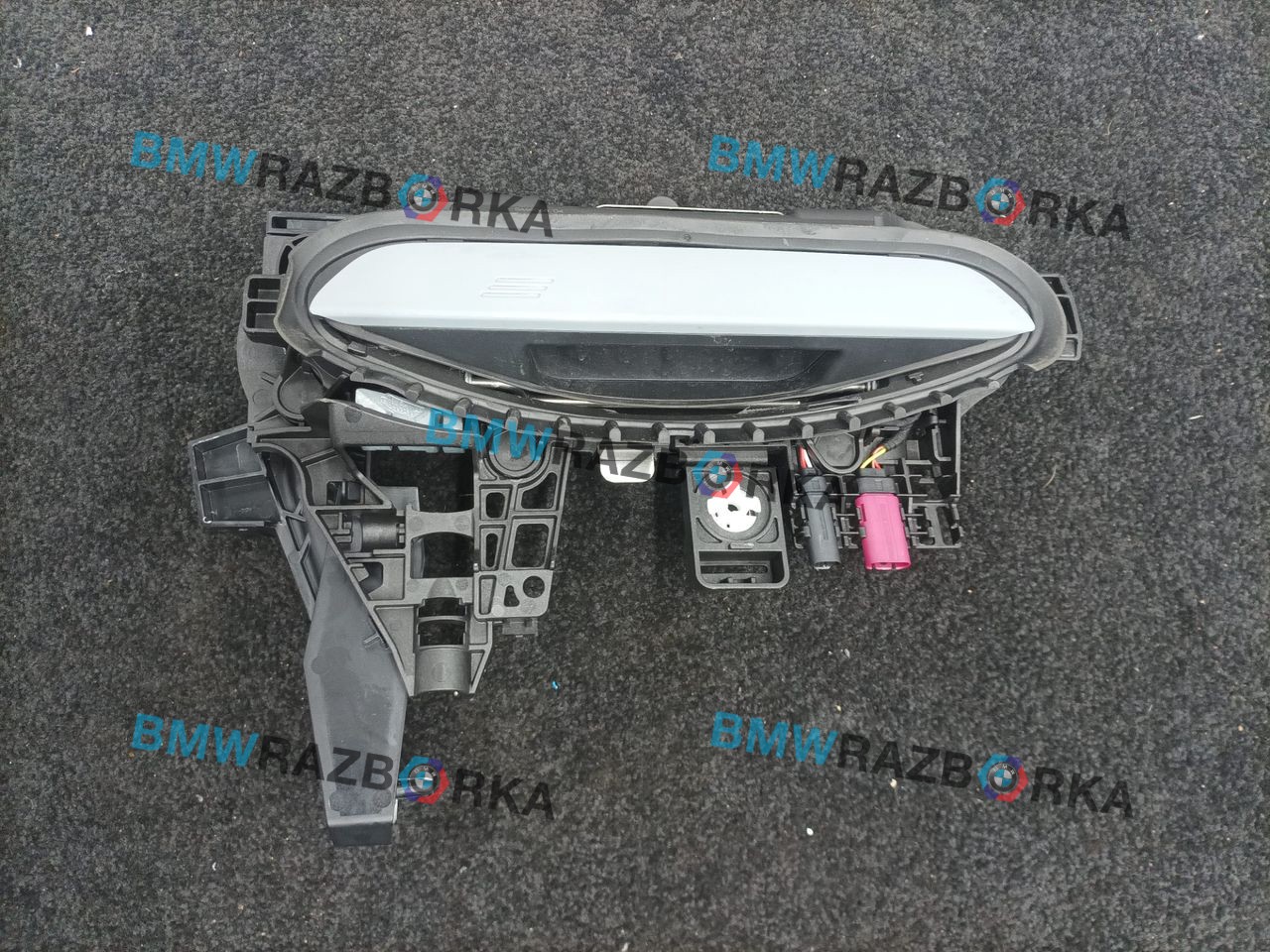 ручка наружная BMW i5 G60 2024, электро, АКПП, c4p brooklyn grau metallic, седан, задний привод, 5A69068