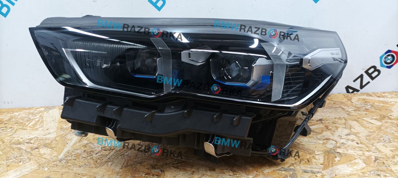 фара левая BMW i5 G60 2024, электро, АКПП, c4p brooklyn grau metallic, седан, задний привод, 5A798D3