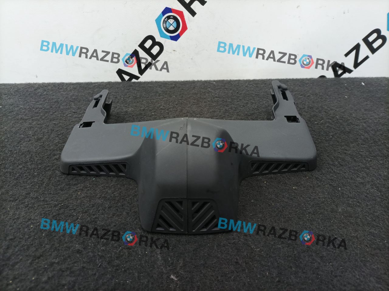 Кожух салонного зеркала BMW i5 G60 2024, электро, АКПП, c4p brooklyn grau metallic, седан, задний привод, 5A6C081, 5A6C082