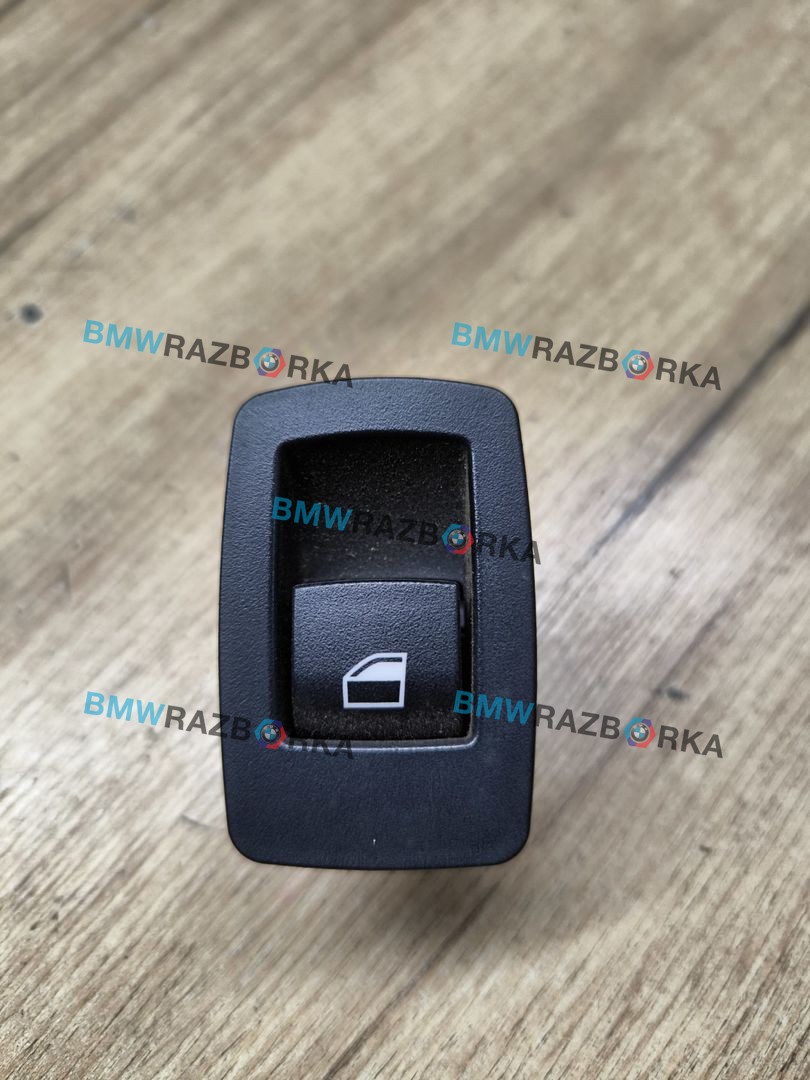 кнопка стеклоподъемника двери BMW X3 F25 2012, 3.0 л., бензин, АКПП, внедорожник 5 дв., 9208106