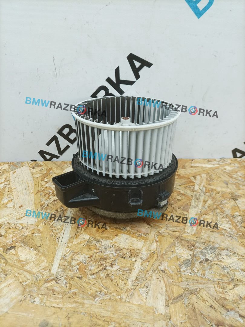 моторчик печки BMW 7 серия G11/G12 2018, 0130309507