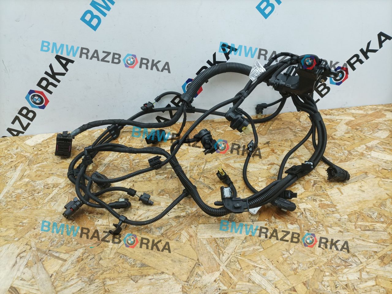 проводка двигателя BMW 7 серия G11/G12 [рестайлинг] (2019 - 2026), 3.0 л., бензин, 8682755