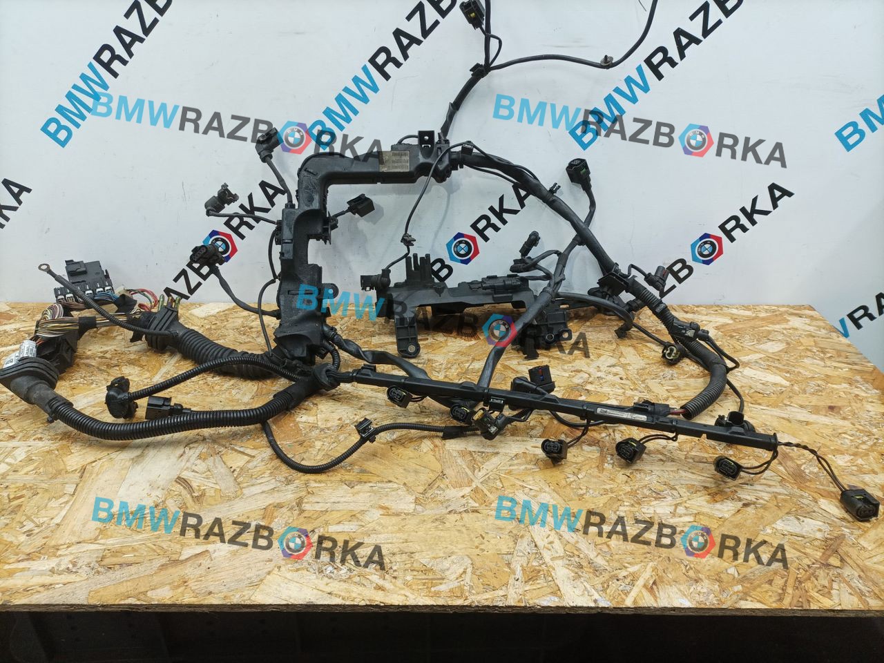 проводка двигателя BMW 7 серия F01/F02 [рестайлинг] F02 2014, 3.0 л., N57 D30 A, дизель, АКПП, серый, седан, задний привод, правый руль, 7823755