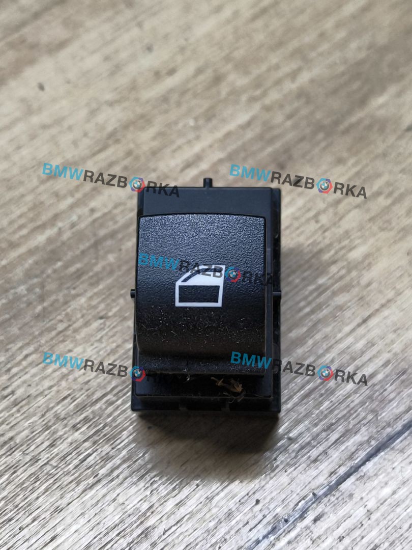 кнопка стеклоподъемника двери BMW 3 серия F30/F31/F34 F30 2013, 2.0 л., N47 D20 C, дизель, МКПП, седан, 9208107