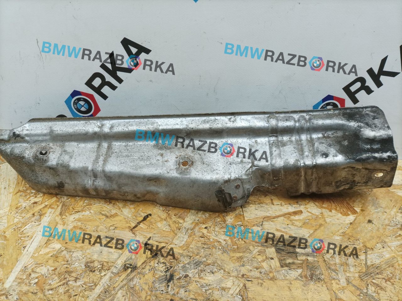 коллектор выпускной BMW 7 серия F01/F02 [рестайлинг] F02 2014, 3.0 л., N57 D30 A, дизель, АКПП, серый, седан, задний привод, правый руль, 8511809