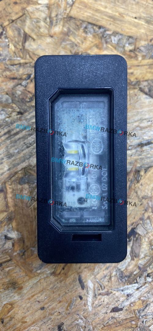 подсветка номера BMW X5 G05 2020, 7193293