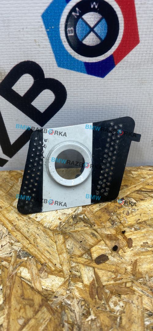 крепление парктроника BMW X3 M F97 2020, 9451160