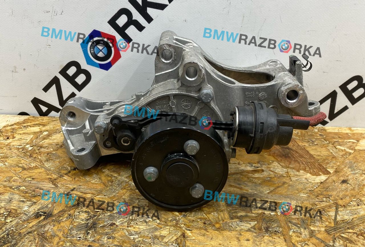 помпа BMW 4 серия F32/F33 [рестайлинг] F36 2018, 2.0 л., B48 B20 A, бензин, АКПП, хетчбэк 5 дв., задний привод, правый руль, 7644809