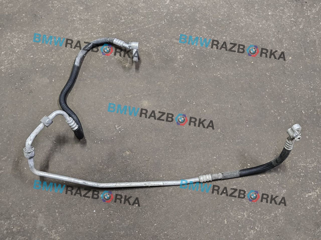 трубка кондиционера BMW i8 I12 2015, 1.5 л., гибрид, полный привод, 9353263