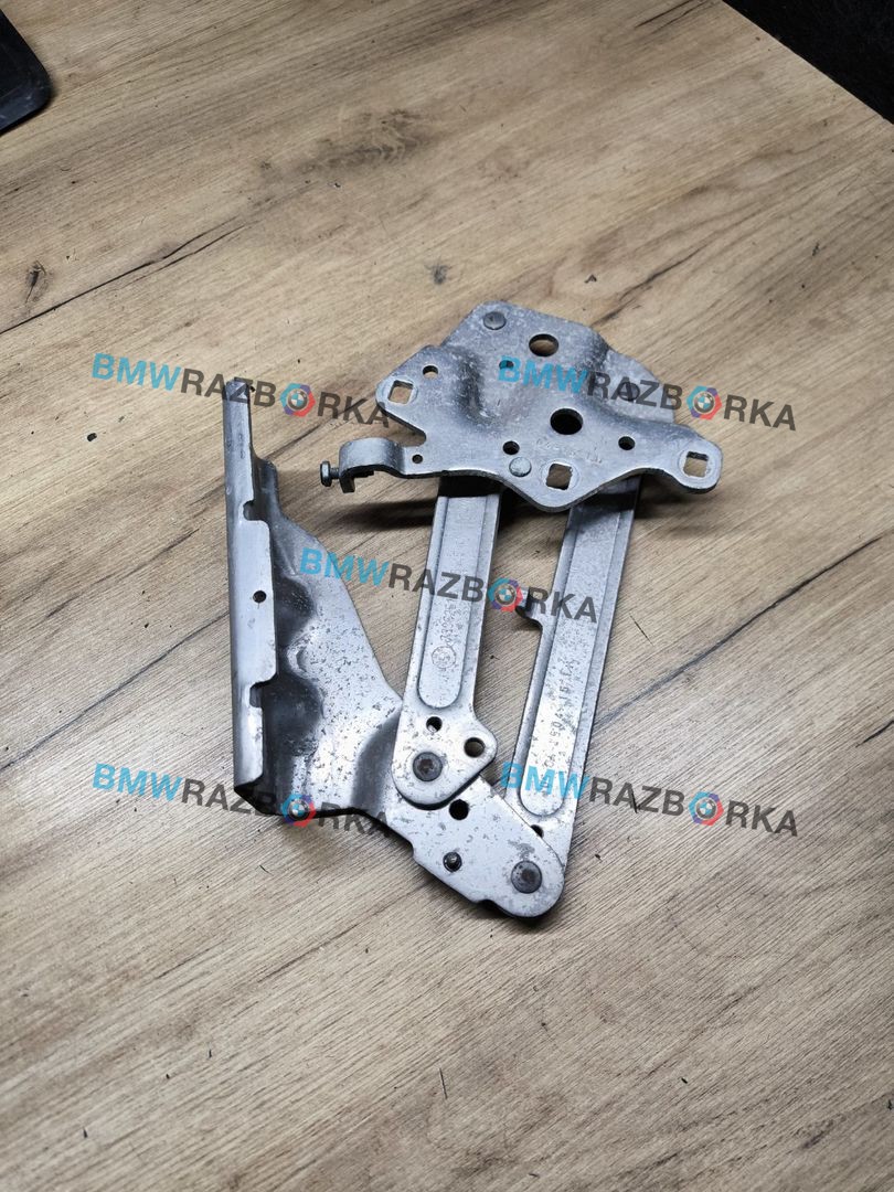 петля капота левая BMW i8 I12 2015, 1.5 л., гибрид, полный привод, 7336251