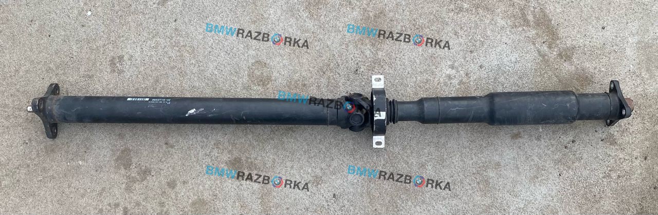 карданный вал BMW 5 серия G30/G31 G30 2017, 3.0 л., B57 D30 A, дизель, АКПП, a300, седан, полный привод, 8653715