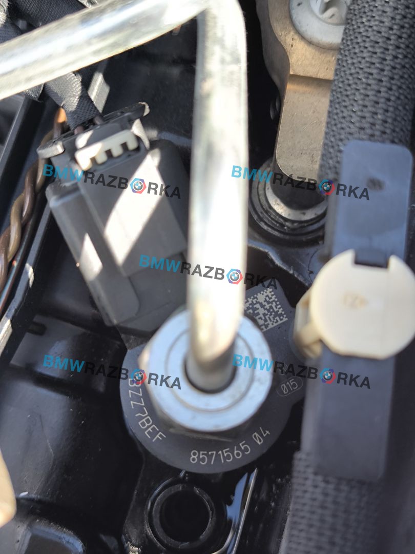 форсунка BMW X5 G05 2019, 3.0 л., B57 D30 A, дизель, АКПП, внедорожник 5 дв., полный привод, 8571565, 8571569