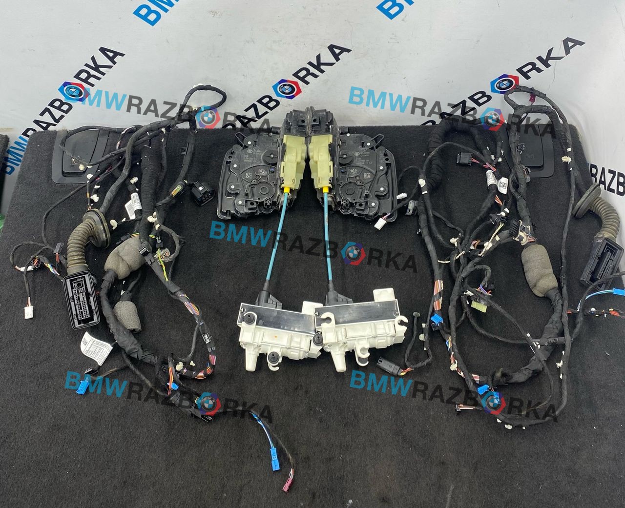 замок двери BMW 8 серия G14/G15 G14 2019, 4.0 л., дизель, АКПП, 475, кабриолет, полный привод, 8796339, 8796338, 7477701, 7477700