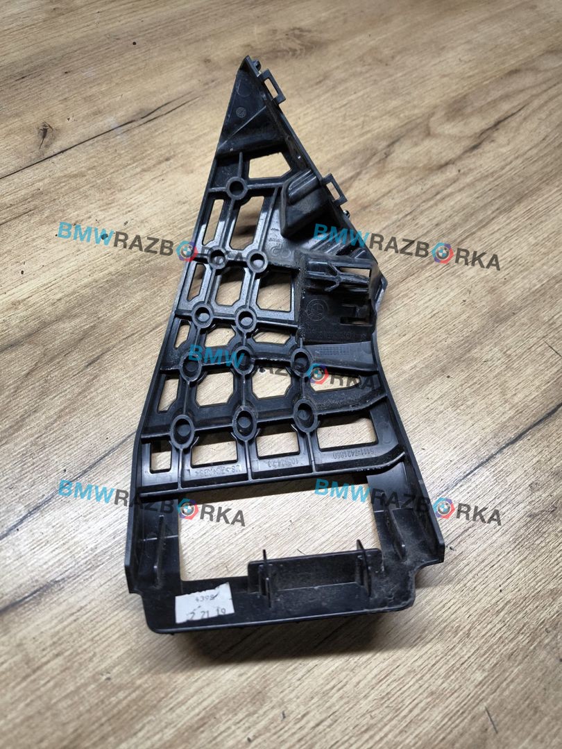 крепление крыла переднего правого BMW X5 G05 2019, 3.0 л., B57 D30 A, дизель, АКПП, внедорожник 5 дв., полный привод, 7421850, 51117421850