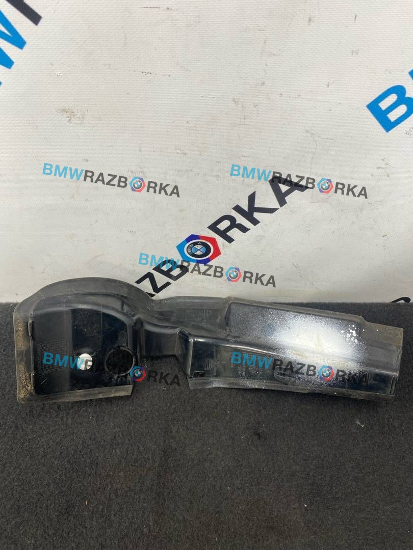 водосток крышки багажника BMW X7 G07 2019, 4.0 л., бензин, АКПП, c27, внедорожник 5 дв., полный привод, 7451767