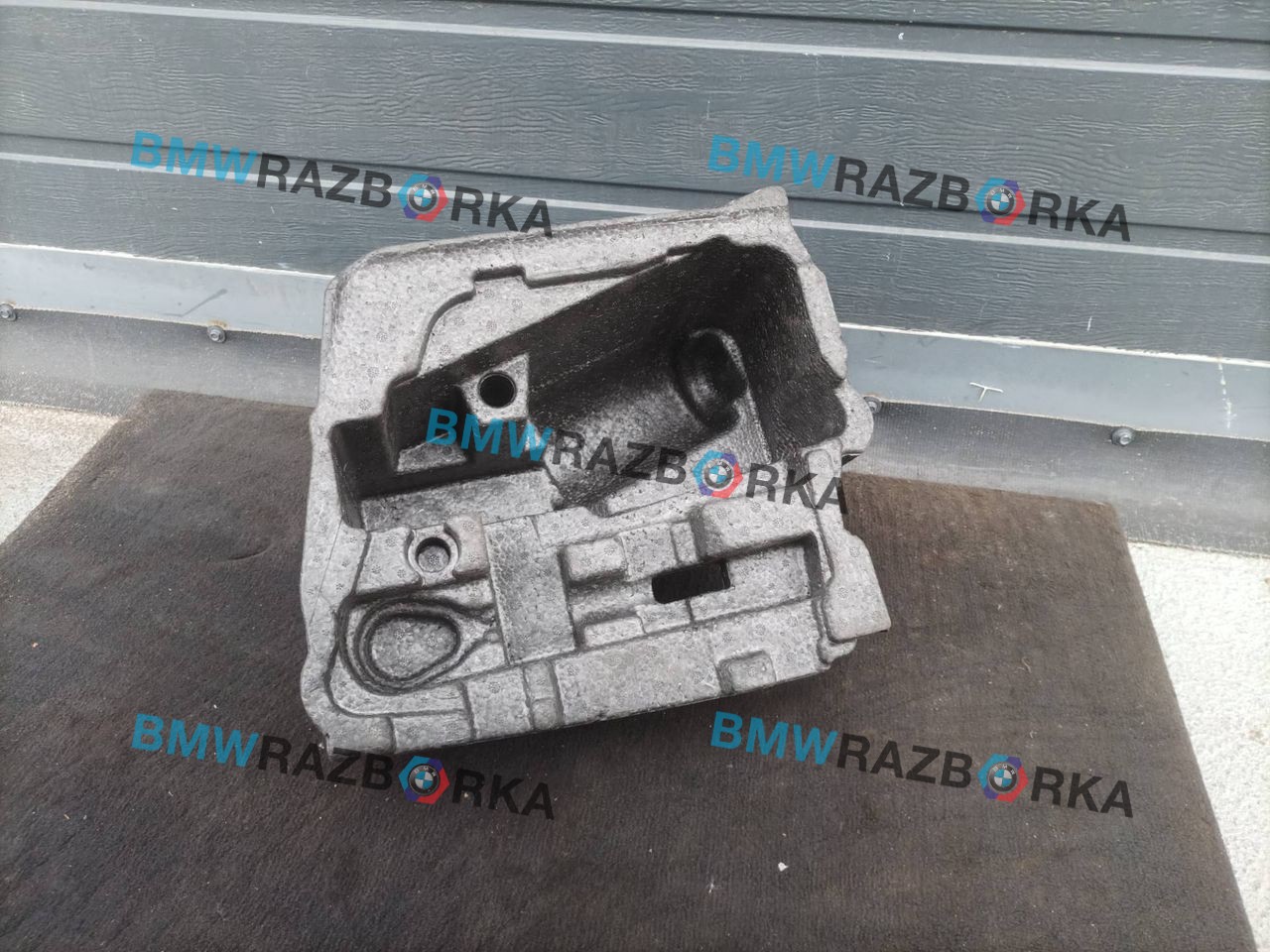 пенопласт багажного отделения BMW 8 серия G14/G15 G14 2019, 4.0 л., дизель, АКПП, 475, кабриолет, полный привод, 6876980