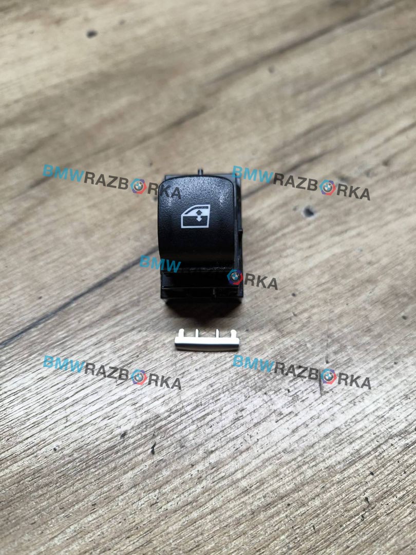 кнопка стеклоподъемника двери BMW X5 G05 2019, 3.0 л., B57 D30 A, дизель, АКПП, внедорожник 5 дв., полный привод, 9327031