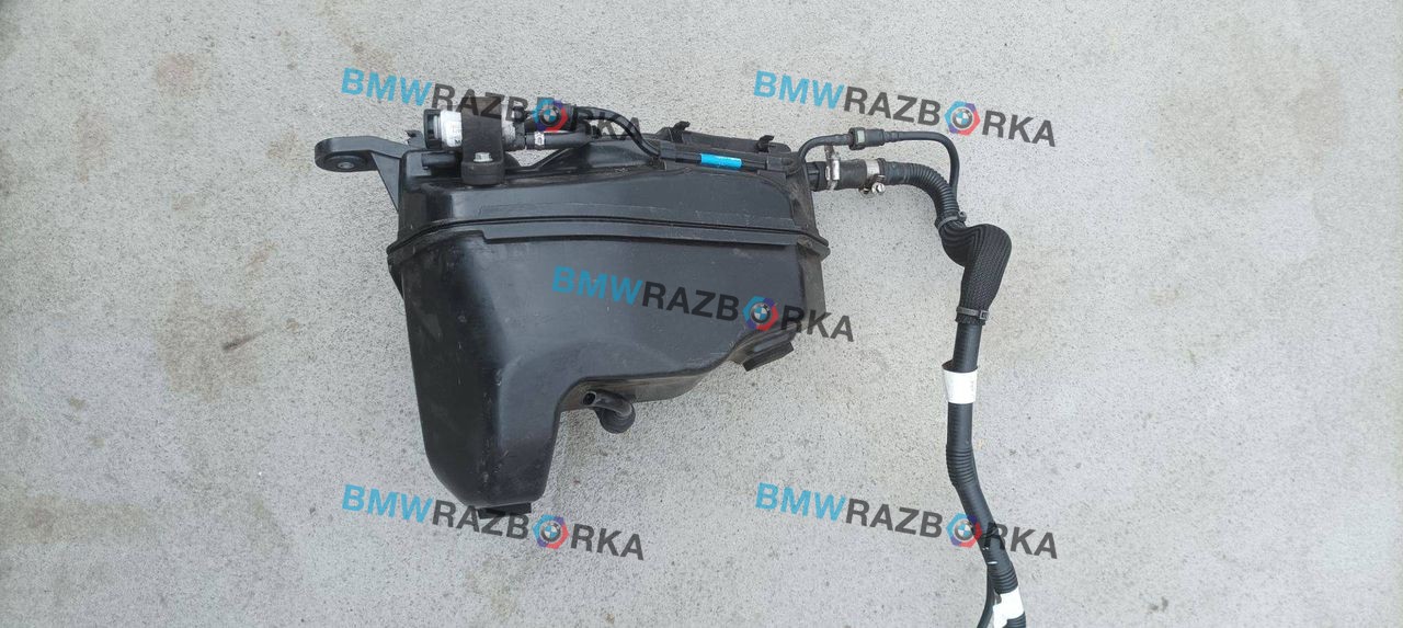 бак AdBlue (мочевины) BMW 5 серия G30/G31 G30 2017, 3.0 л., B57 D30 A, дизель, АКПП, a300, седан, полный привод, 7381415, 7454101, 7314006