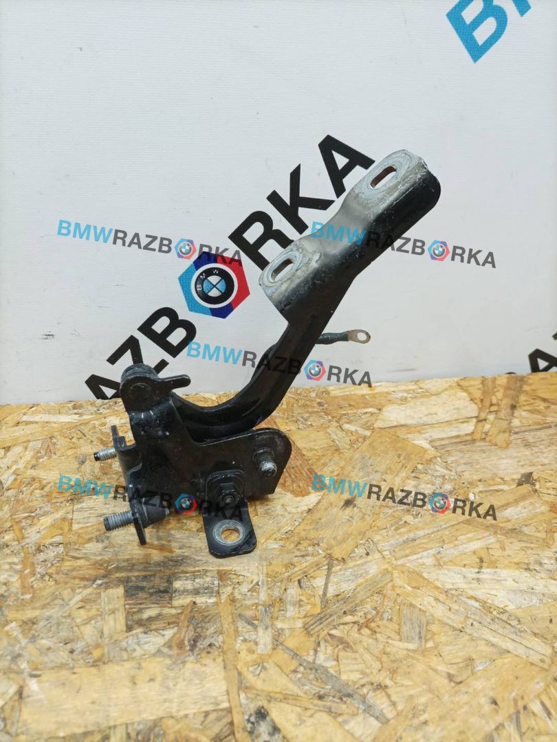петля крышки багажника BMW 8 серия G14/G15 G14 2019, 4.0 л., дизель, АКПП, 475, кабриолет, полный привод, 7417334