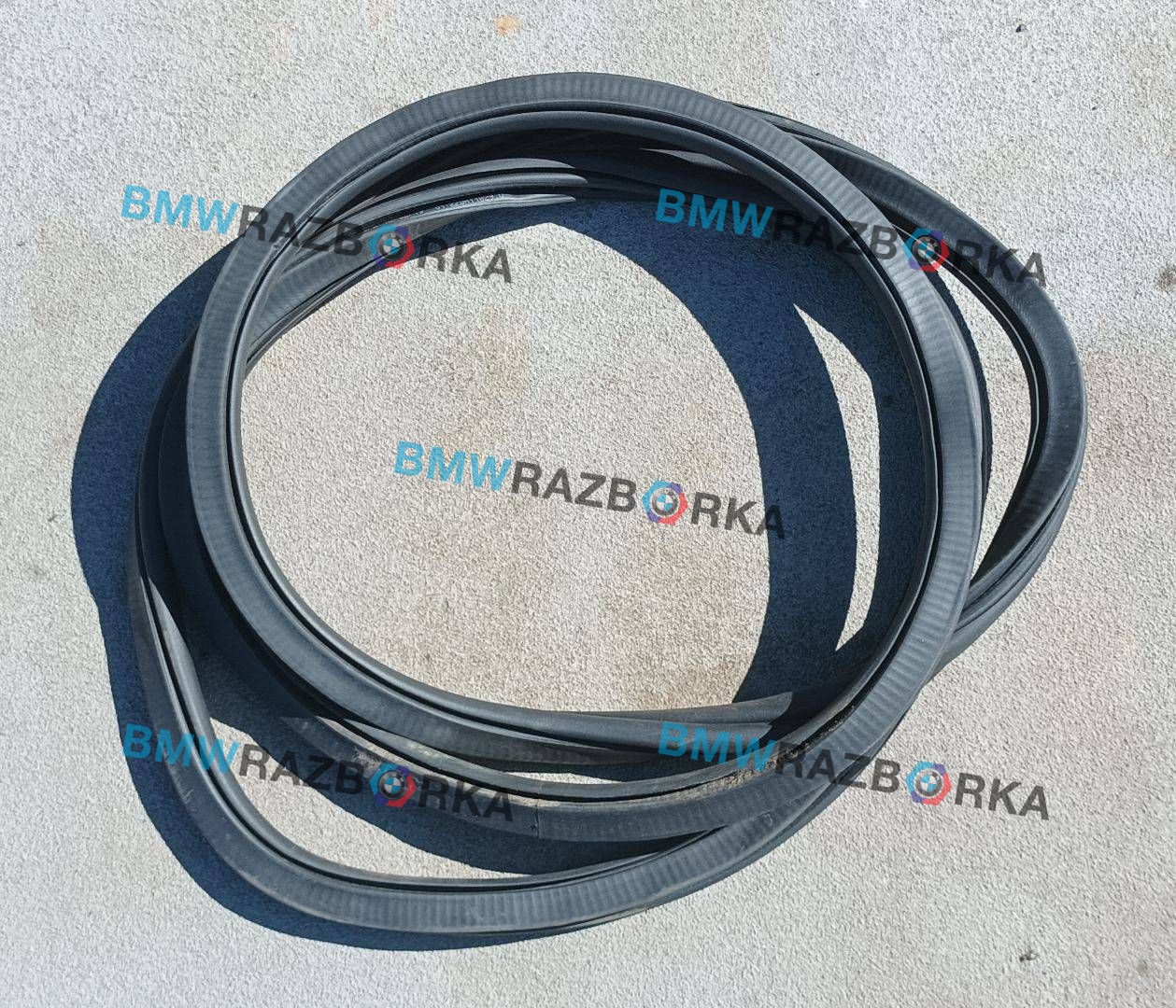 уплотнитель двери BMW X7 G07 2019, 4.0 л., бензин, АКПП, c27, внедорожник 5 дв., полный привод, 7431142