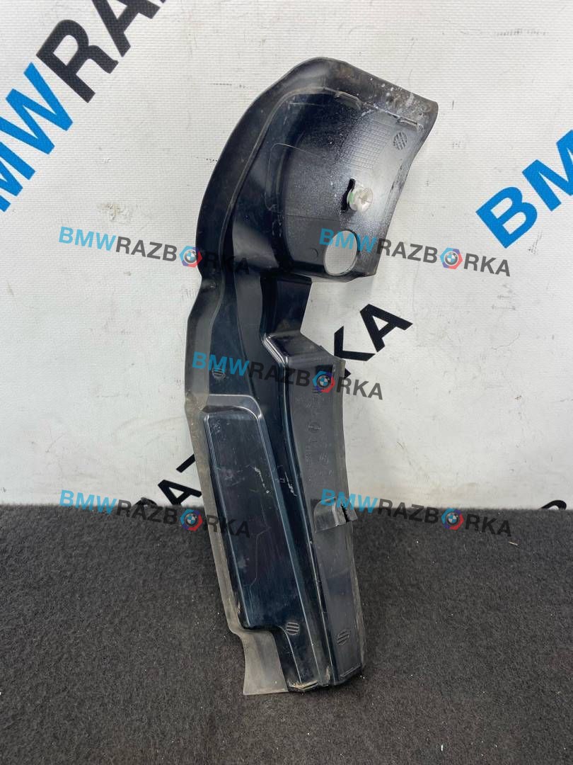 водосток крышки багажника BMW X7 G07 2019, 4.0 л., бензин, АКПП, c27, внедорожник 5 дв., полный привод, 7451768