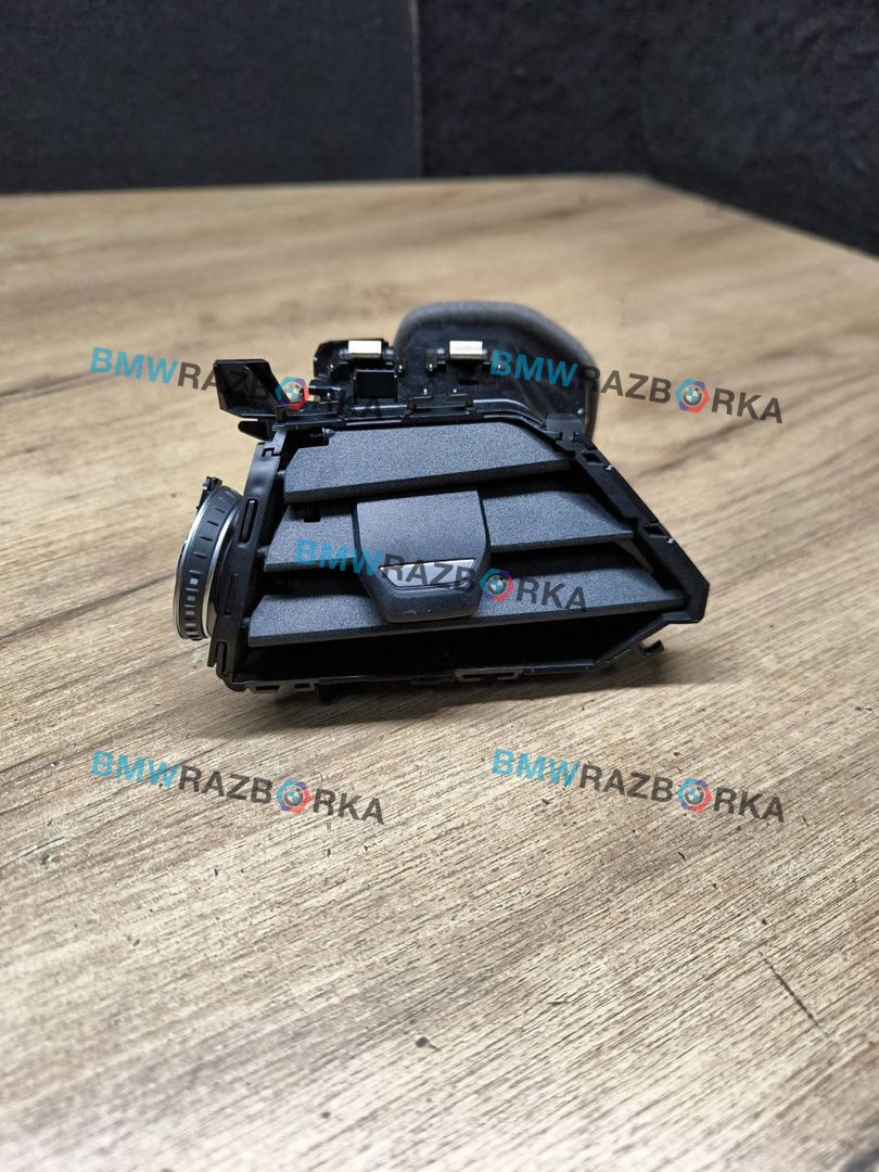 дефлектор обдува салона BMW 4 серия G22/G23 G22 2022, 2.0 л., B48 B20 A, бензин, АКПП, c36, купе, задний привод, 5A3B8D9